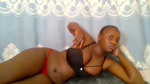 Snapshot of prettydarkskin002 chatting on 05-21-26, 09:16 SHANIA online show from 05-21-26, 09:16