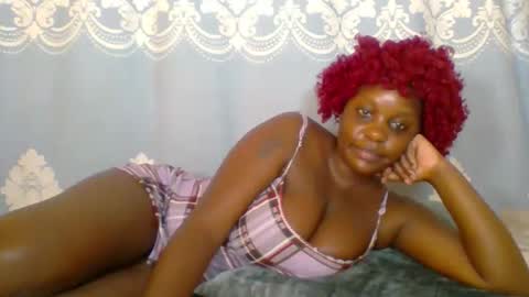 Snapshot of prettydarkskin002 chatting on 06-04-26, 06:30 SHANIA online show from 06-04-26, 06:30