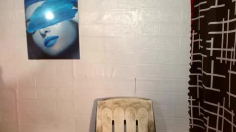 prettydiannara online show from 10-17-25, 04:59