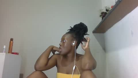 Snapshot of prettydollk_dons chatting on 02-22-26, 10:36 prettydollk_dons online show from 02-22-26, 10:36