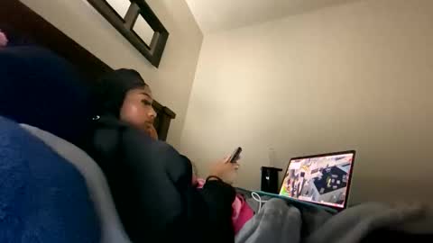 Snapshot of prettyfacefemale chatting on 02-03-26, 06:22 prettyfacefemale online show from 02-03-26, 06:22