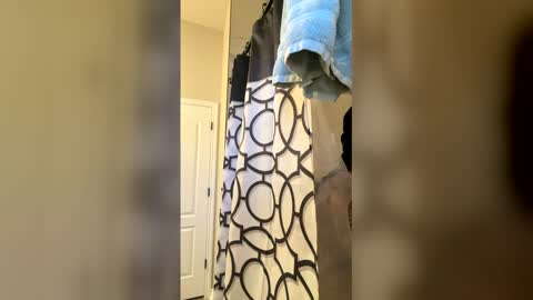 Snapshot of prettyfacefemale chatting on 02-06-26, 08:34 prettyfacefemale online show from 02-06-26, 08:34