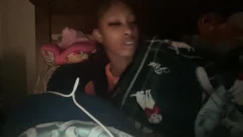 Snapshot of prettyfacefemale chatting on 02-20-26, 06:26 prettyfacefemale online show from 02-20-26, 06:26