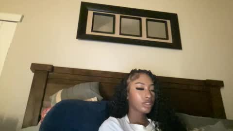 prettyfacefemale online show from 03-10-26, 06:29