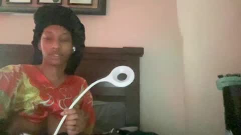 Snapshot of prettyfacefemale chatting on 08-06-26, 07:10 prettyfacefemale online show from 08-06-26, 07:10