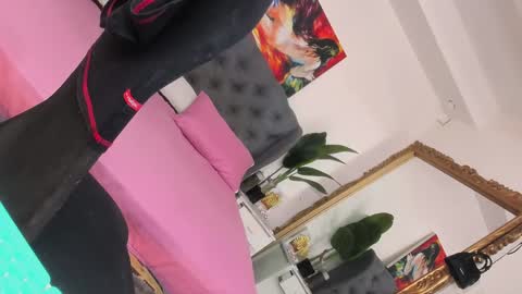 prettyjuliax online show from 12-06-24, 08:29