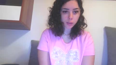 prettyjulliette online show from 12-19-25, 12:34