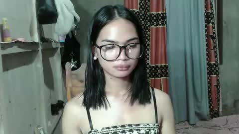 Snapshot of prettykhelcy chatting on 04-28-26, 10:20 prettykhelcy online show from 04-28-26, 10:20