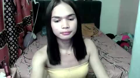 Snapshot of prettykhelcy chatting on 06-04-26, 10:54 prettykhelcy online show from 06-04-26, 10:54