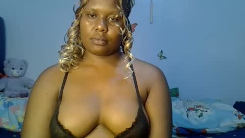 prettymel_ online show from 01-16-26, 09:30