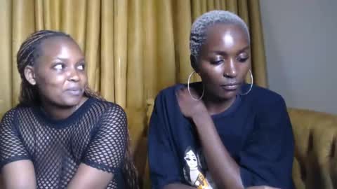 Snapshot of prettyquee chatting on 12-09-24, 11:45 sasha online show from 12-09-24, 11:45