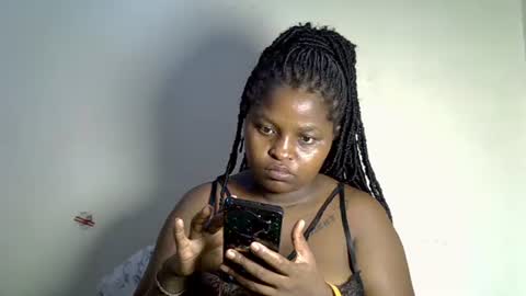 Snapshot of prettyriss chatting on 05-31-26, 02:35 prettyriss online show from 05-31-26, 02:35