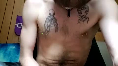 prettysolidd7 online show from 02-19-25, 03:28