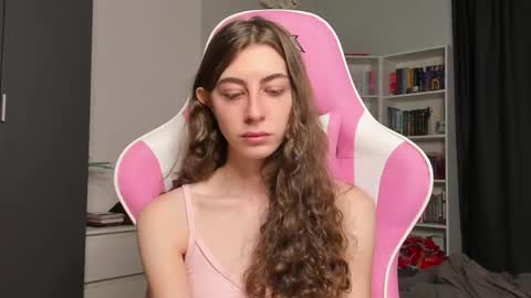 Sophie  next stream will be at Monday  i will wait you guys  online show from 05-15-26, 07:04