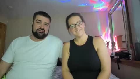 Snapshot of prettystarmn chatting on 10-28-25, 03:21 prettystarmn online show from 10-28-25, 03:21