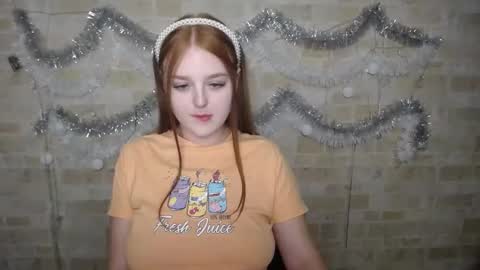 Snapshot of prettyvalerii_ chatting on 12-21-24, 01:04 Valeri online show from 12-21-24, 01:04