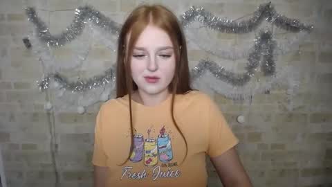 Snapshot of prettyvalerii_ chatting on 12-25-24, 11:42 Valeri online show from 12-25-24, 11:42