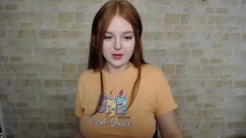 Snapshot of prettyvalerii_ chatting on 01-27-25, 12:43 Valeri online show from 01-27-25, 12:43