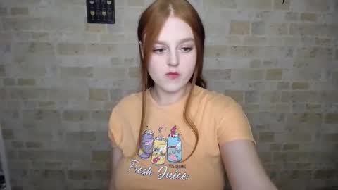 Snapshot of prettyvalerii_ chatting on 02-09-25, 02:06 Valeri online show from 02-09-25, 02:06