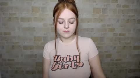 Snapshot of prettyvalerii_ chatting on 02-14-25, 10:58 Valeri online show from 02-14-25, 10:58