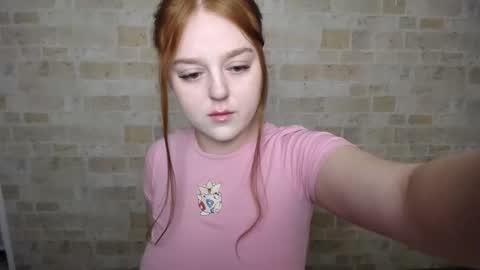 Snapshot of prettyvalerii_ chatting on 03-03-25, 06:48 Valeri online show from 03-03-25, 06:48