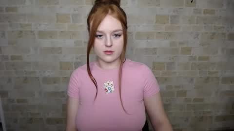 Snapshot of prettyvalerii_ chatting on 03-09-25, 09:57 Valeri online show from 03-09-25, 09:57