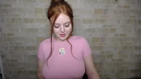 Snapshot of prettyvalerii_ chatting on 03-10-25, 01:56 Valeri online show from 03-10-25, 01:56