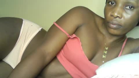 Snapshot of prettyvish chatting on 07-18-26, 02:05 prettyvish online show from 07-18-26, 02:05