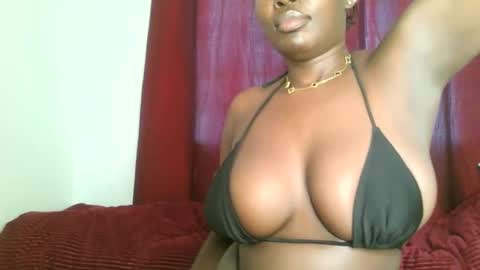 Snapshot of prettyvishy chatting on 01-25-25, 10:08 prettyvishy online show from 01-25-25, 10:08