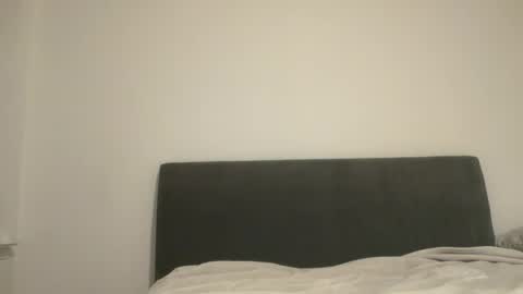 prettyyykittyyy22 online show from 06-15-26, 03:42