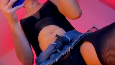 pretygirltsxxx online show from 06-18-26, 12:42