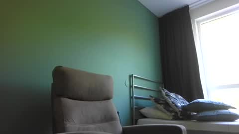 Snapshot of prieslucas068 chatting on 07-15-26, 05:45 prieslucas068 online show from 07-15-26, 05:45