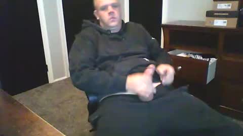 Snapshot of primetimeride chatting on 10-16-25, 12:06 primetimeride online show from 10-16-25, 12:06