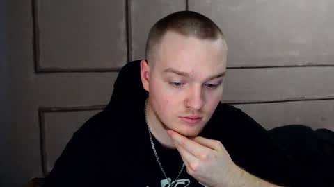 Snapshot of princ4real chatting on 12-04-24, 12:25 prince online show from 12-04-24, 12:25