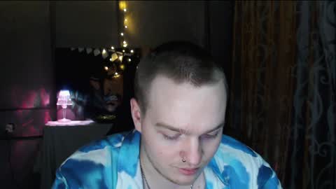 Snapshot of princ4real chatting on 12-16-24, 11:28 prince online show from 12-16-24, 11:28