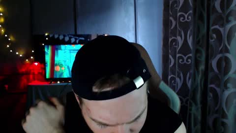 Snapshot of princ4real chatting on 02-13-25, 05:26 prince online show from 02-13-25, 05:26