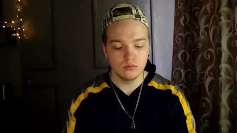 Snapshot of princ4real chatting on 03-03-25, 09:55 prince online show from 03-03-25, 09:55