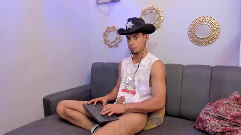 Snapshot of prince_arthur77 chatting on 02-12-25, 06:51 prince_arthur77 online show from 02-12-25, 06:51