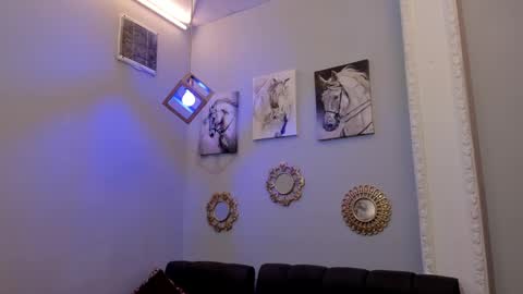 Snapshot of prince_arthur77 chatting on 02-21-25, 03:43 prince_arthur77 online show from 02-21-25, 03:43