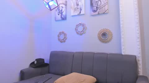 Snapshot of prince_arthur77 chatting on 03-07-25, 12:34 prince_arthur77 online show from 03-07-25, 12:34