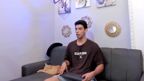 Snapshot of prince_arthur77 chatting on 03-11-25, 01:56 prince_arthur77 online show from 03-11-25, 01:56