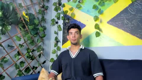 Snapshot of prince_arthur77 chatting on 09-16-25, 04:52 prince_arthur77 online show from 09-16-25, 04:52