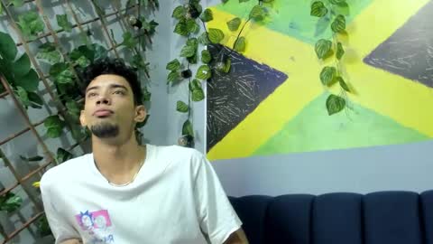 Snapshot of prince_arthur77 chatting on 10-05-25, 12:36 prince_arthur77 online show from 10-05-25, 12:36