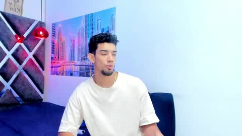 Snapshot of prince_arthur77 chatting on 10-09-25, 01:09 prince_arthur77 online show from 10-09-25, 01:09