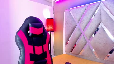 Snapshot of prince_arthur77 chatting on 11-08-25, 03:12 prince_arthur77 online show from 11-08-25, 03:12