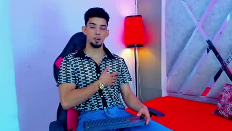 prince_arthur77 online show from 03-31-26, 01:22