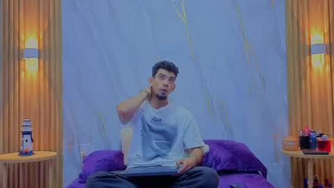 prince_arthur77 online show from 06-06-26, 02:55