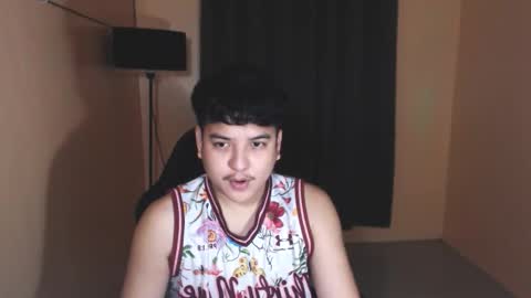 Snapshot of prince_killian chatting on 10-19-25, 10:38 Killian online show from 10-19-25, 10:38