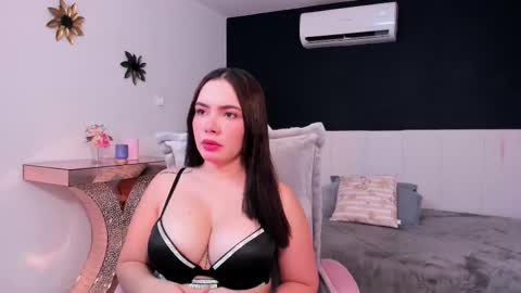 Snapshot of prince_mia2 chatting on 03-03-26, 11:38 Mia online show from 03-03-26, 11:38