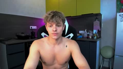 Snapshot of prince_nik chatting on 06-14-26, 10:06 prince online show from 06-14-26, 10:06